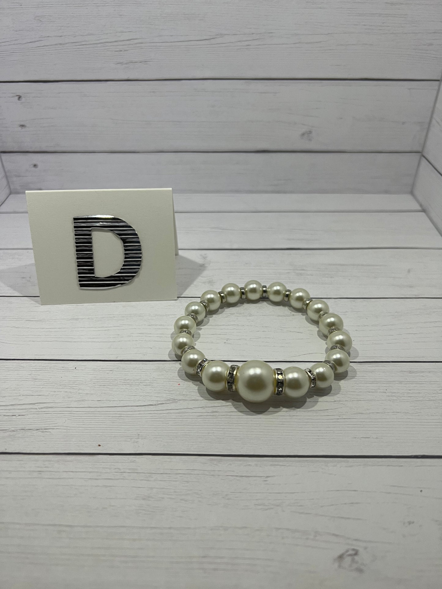 6-3/4 Glass Beaded Bracelets